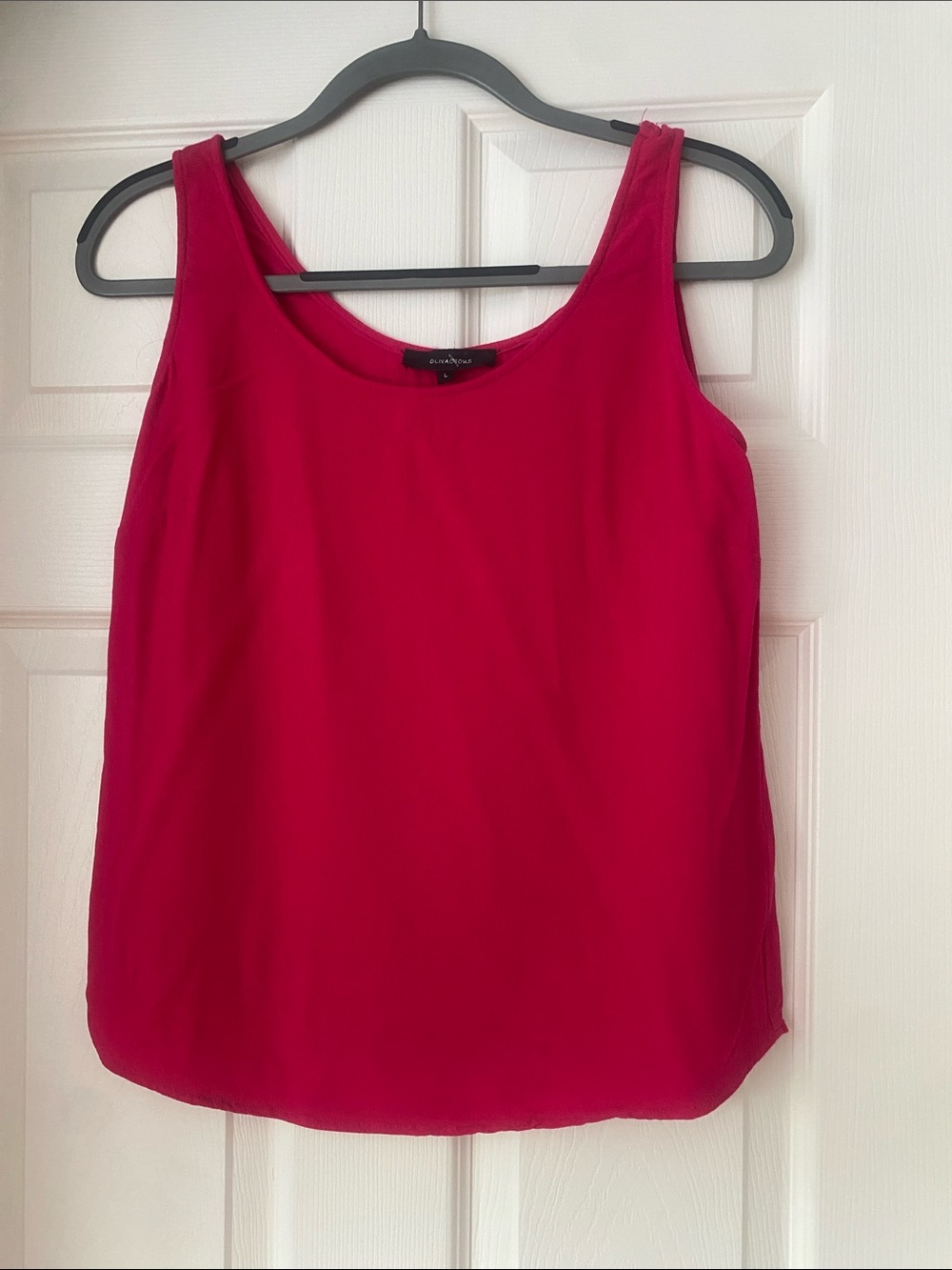 Olivaceous fuchsia Sleeveless Tank Top
